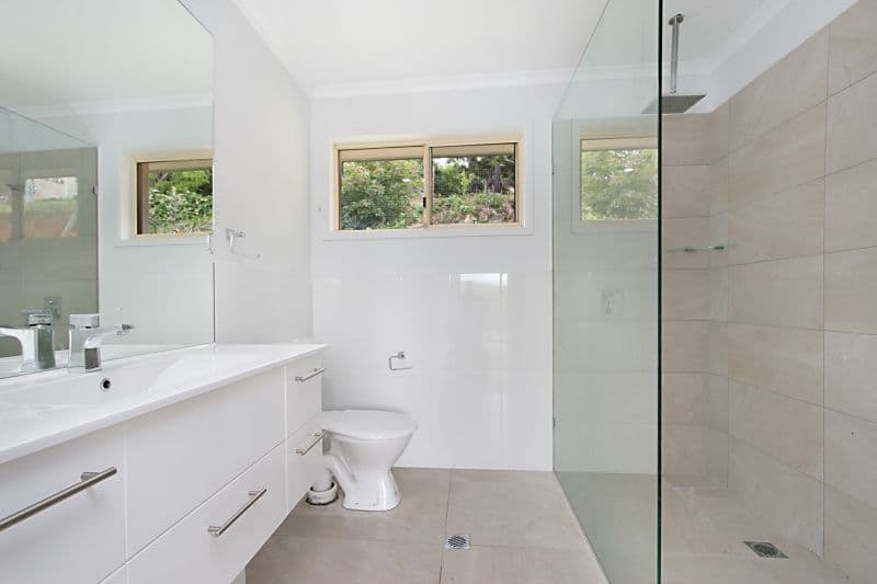7 Amarillo Drive, Dunbible - Thumbnail 6