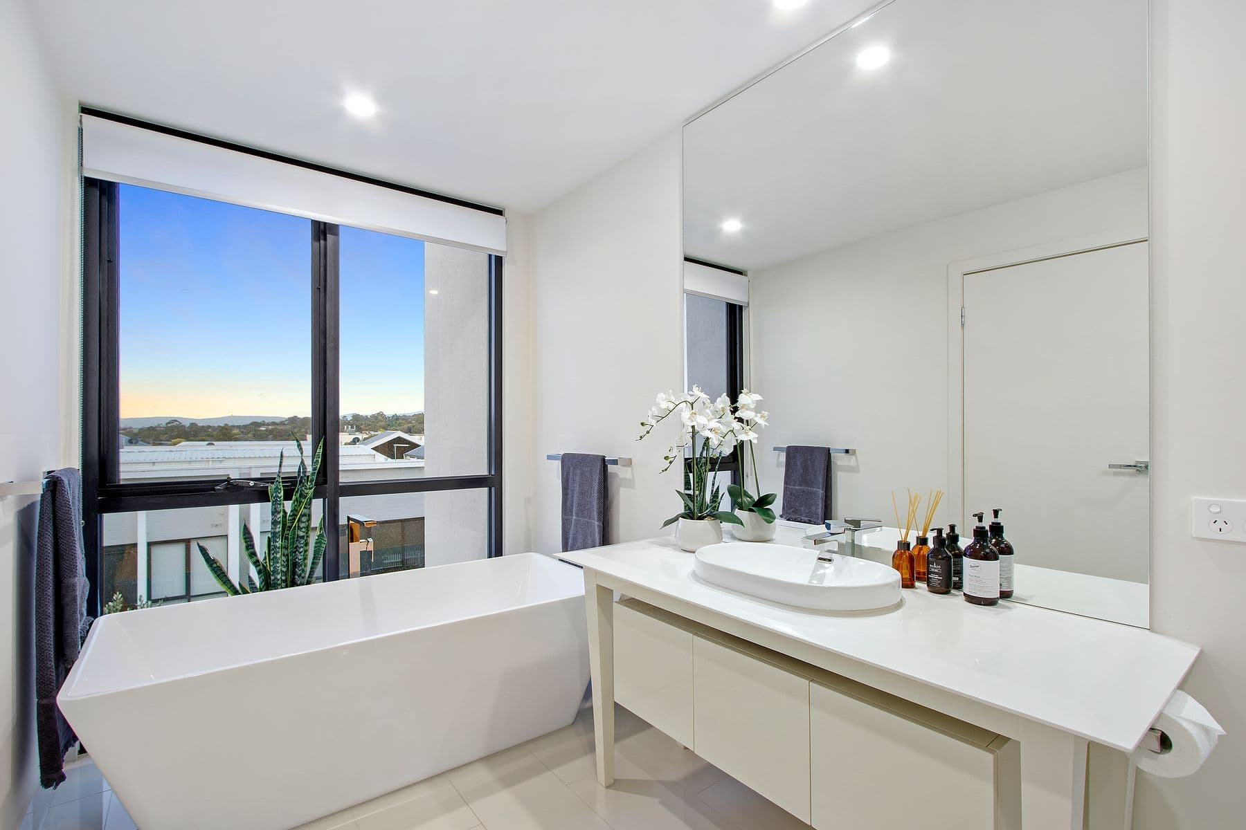 65 Amadeo Way, Chirnside Park - Thumbnail 8
