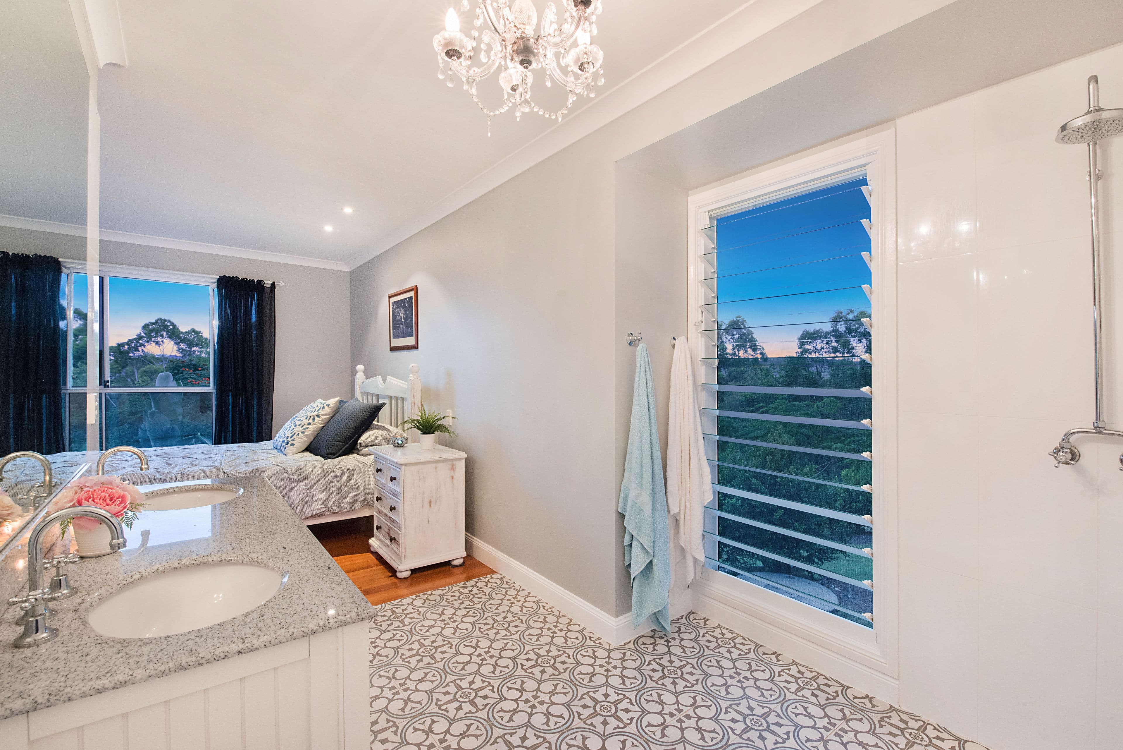2 Lisa Road, Chevallum QLD 4555, Chevallum - Thumbnail 5