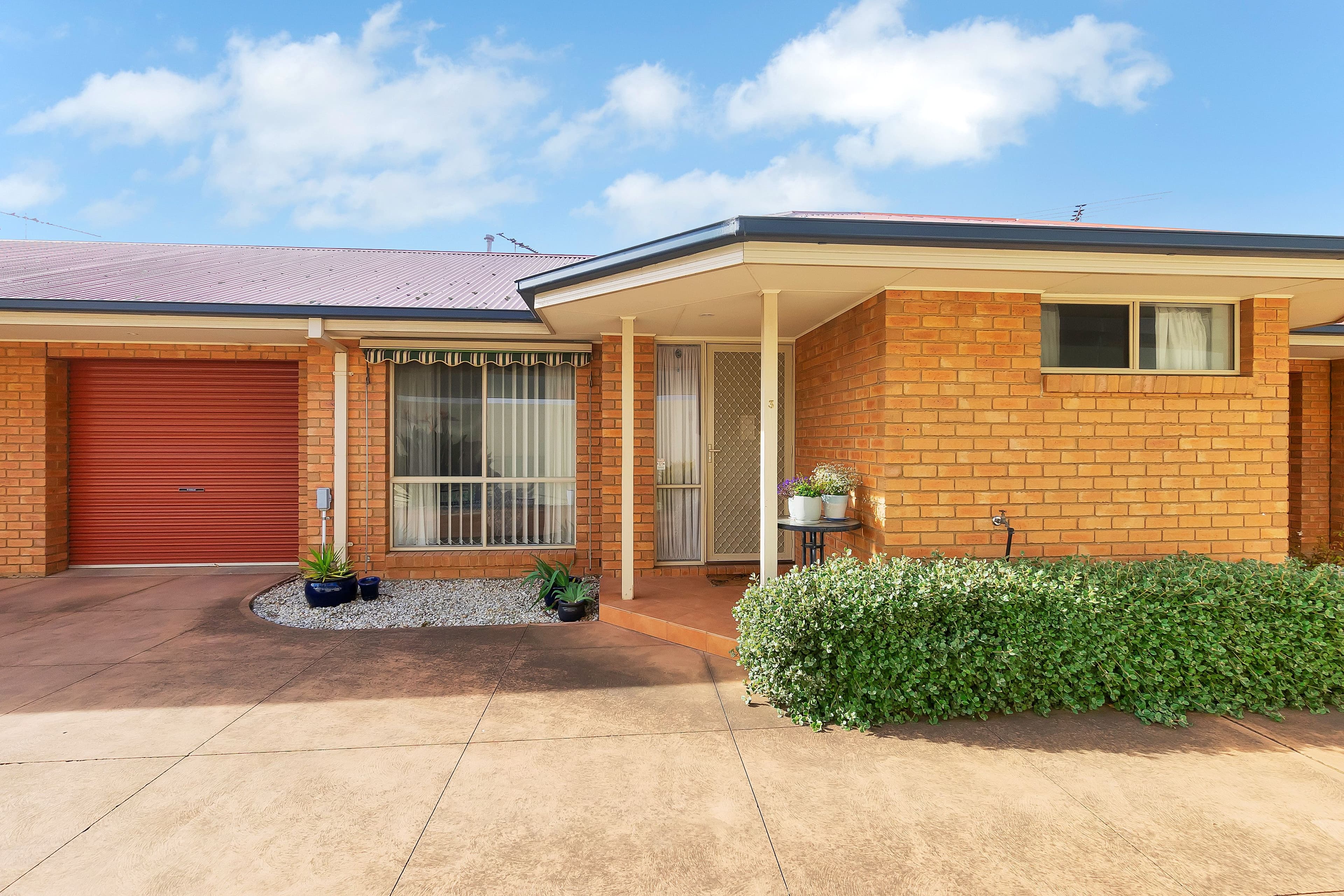 18 Mcdonald Street, Werribee VIC 3030, Werribee - Image 1