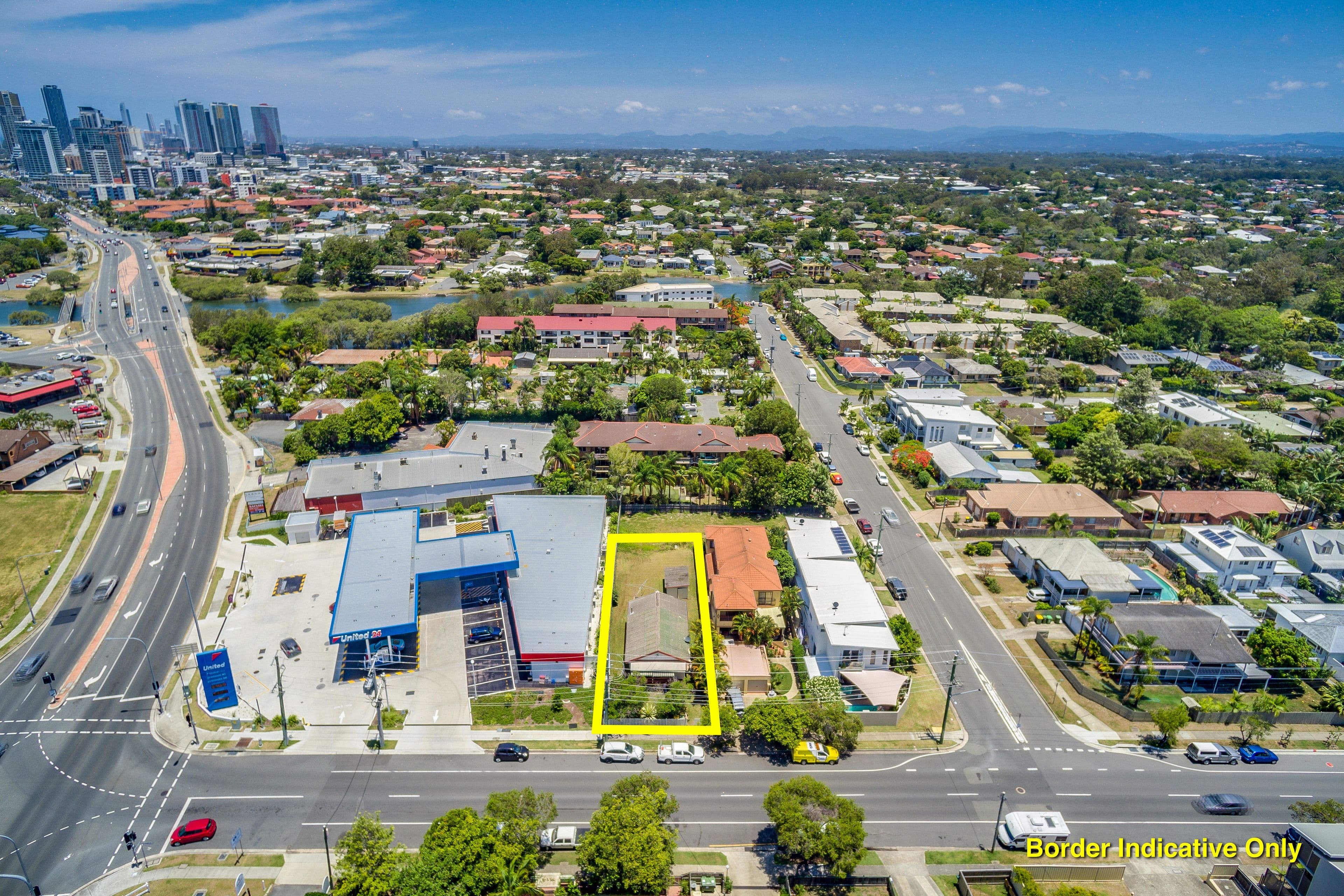 20 Robert Street, Labrador QLD 4215, Labrador - Thumbnail 4