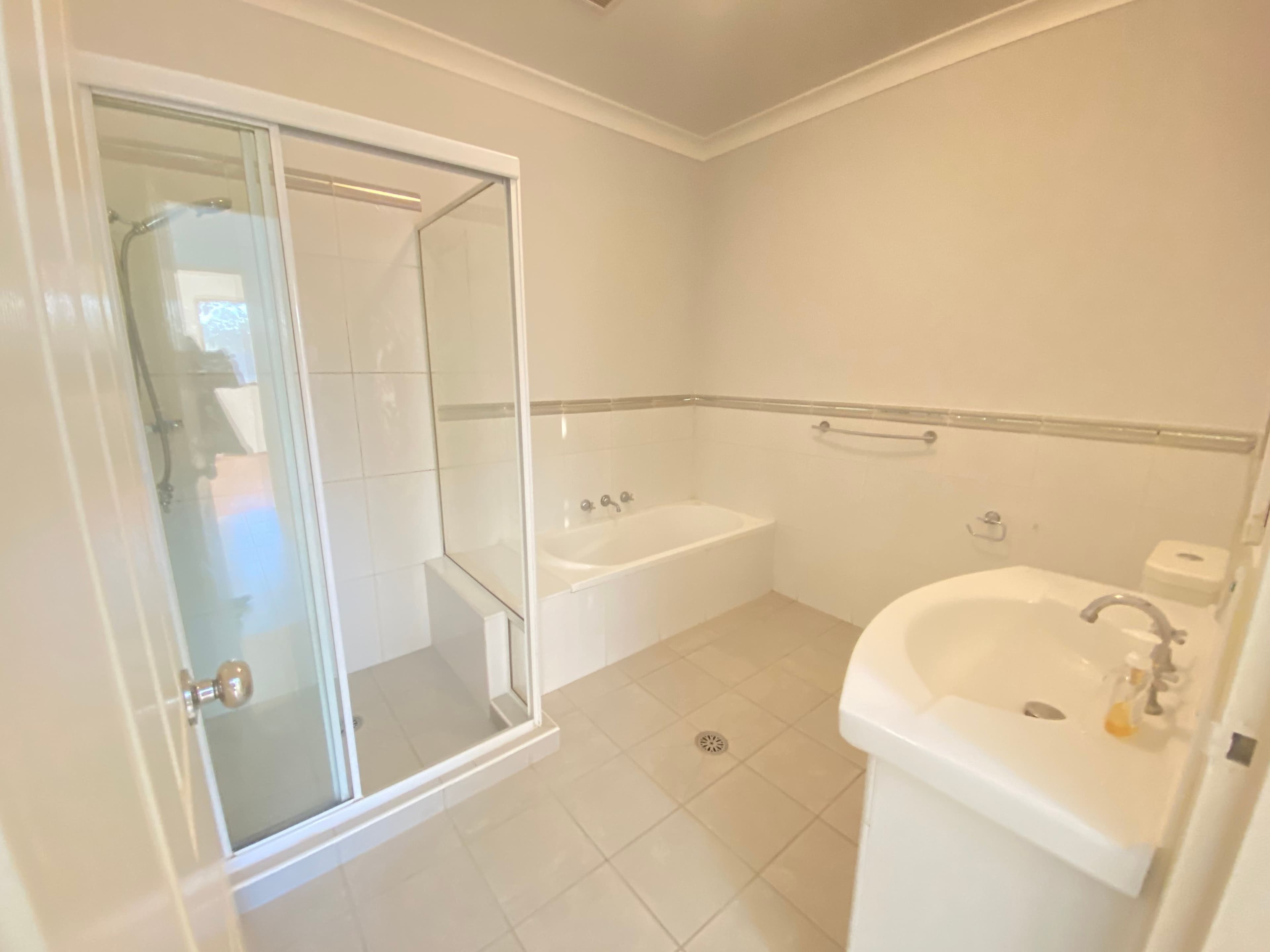 14-18 Fairlight Avenue, Fairfield NSW 2165, Fairfield - Thumbnail 5