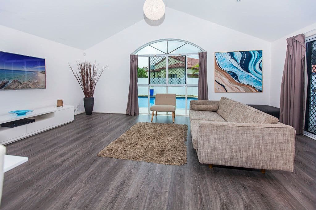 16 Christa Way, Benowa Waters QLD 4217, Benowa - Thumbnail 5