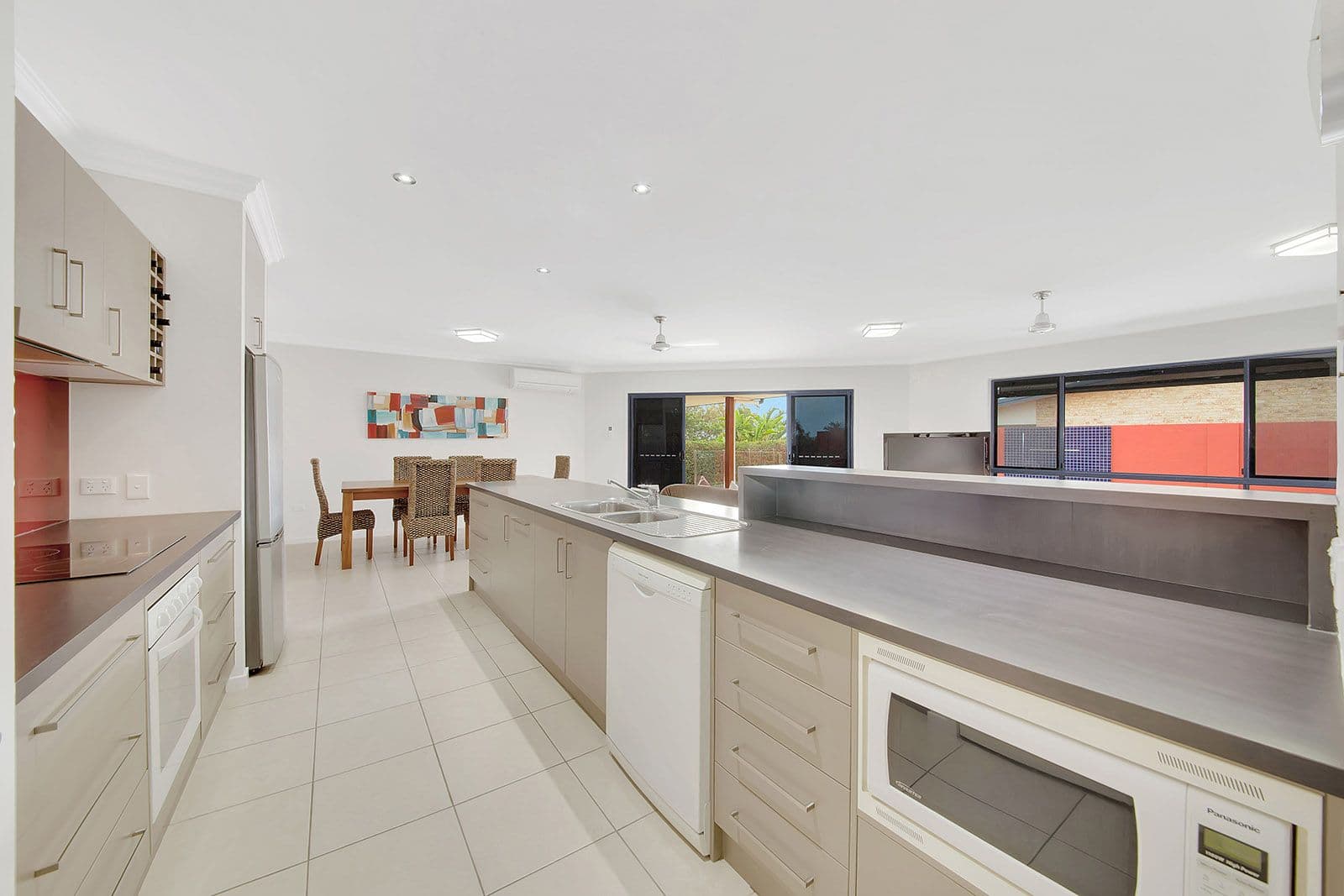 5 Panorama Court, Glen Eden QLD 4680, Glen Eden - Thumbnail 5