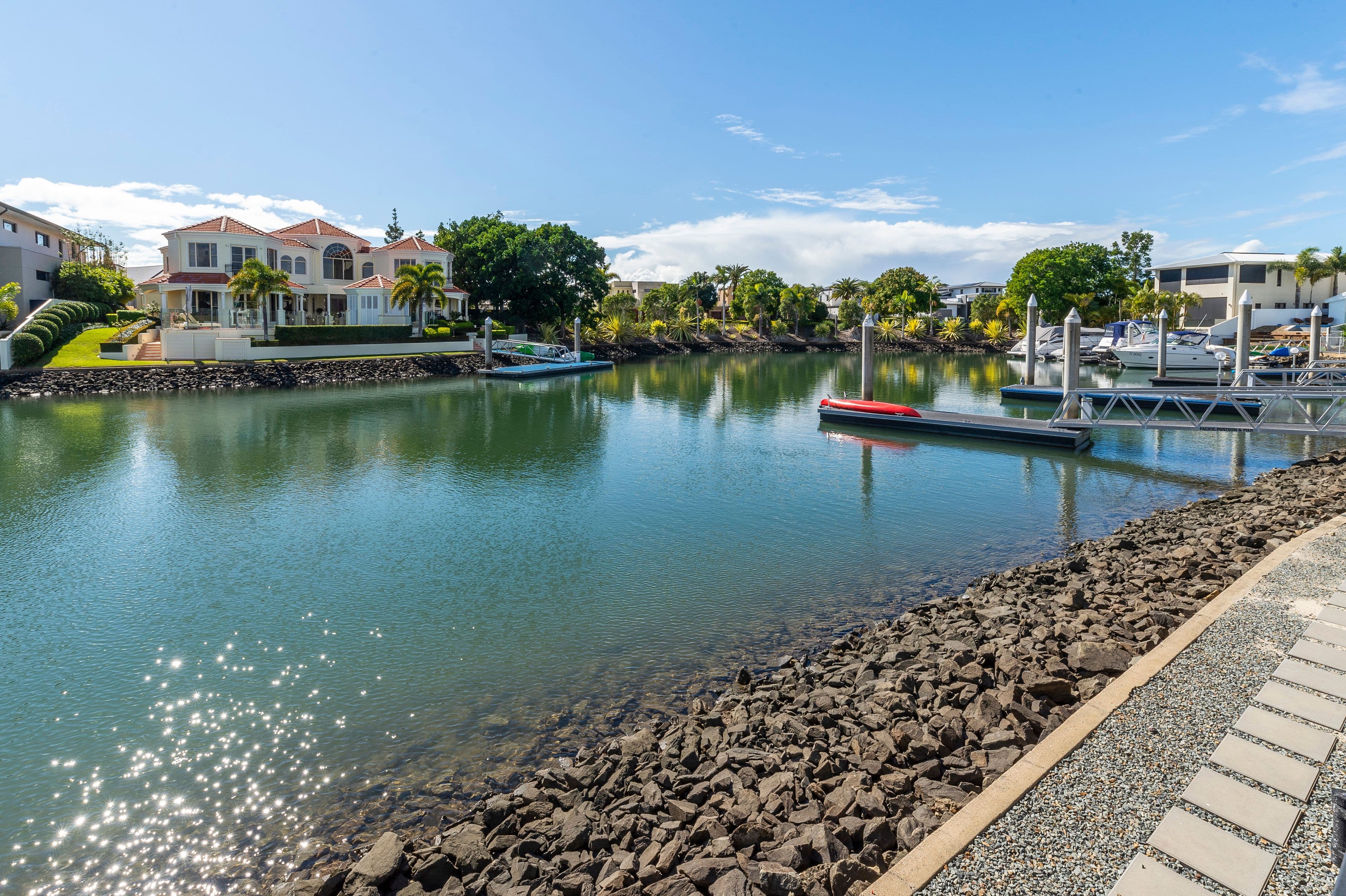 8073 Riverside Drive, Sanctuary Cove QLD 4212, Sanctuary Cove - Thumbnail 2