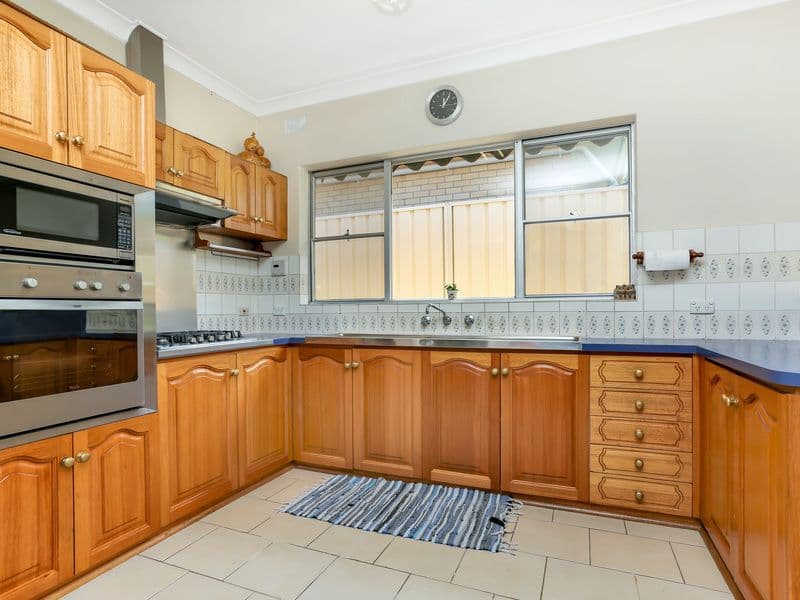 18 Burnbank Grove, Athelstone SA 5076, Athelstone - Thumbnail 4
