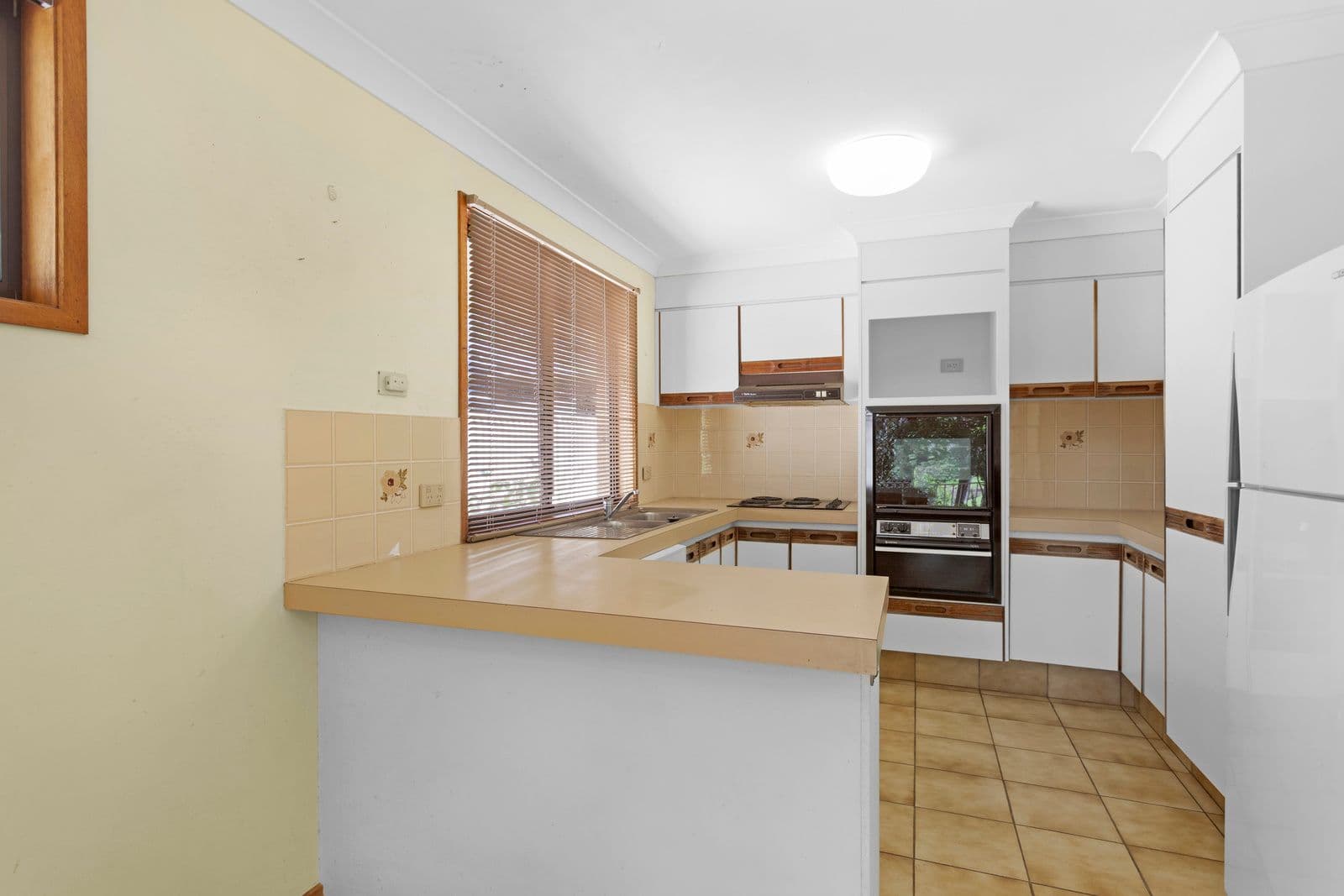 5 Saint Andrews Glade, Robina QLD 4226, Robina - Thumbnail 6