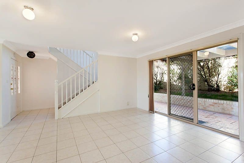 1 Eucumbene Avenue, FLINDERS NSW 2529, Flinders - Thumbnail 3