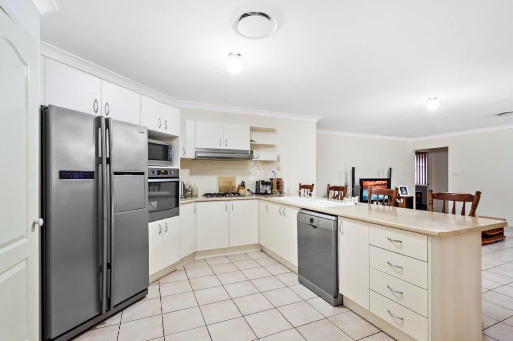 10 Warrego Street, Albion Park - Thumbnail 3