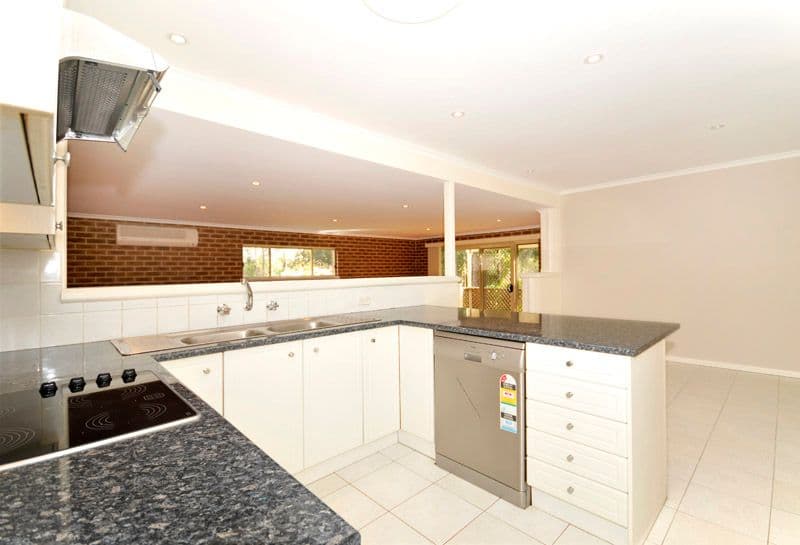 42 Sophia Crescent, NORTH ROCKS NSW 2151, North Rocks - Thumbnail 4