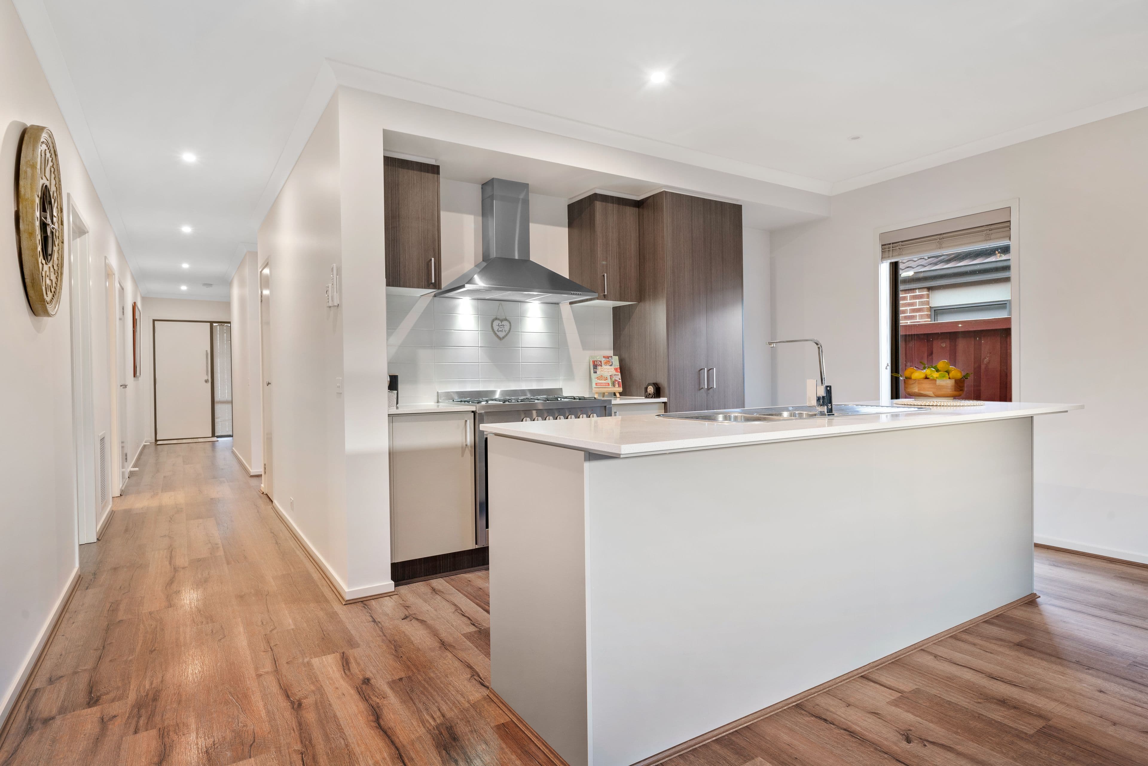 18 Gallivant Drive, Doreen VIC 3754, Doreen - Thumbnail 2