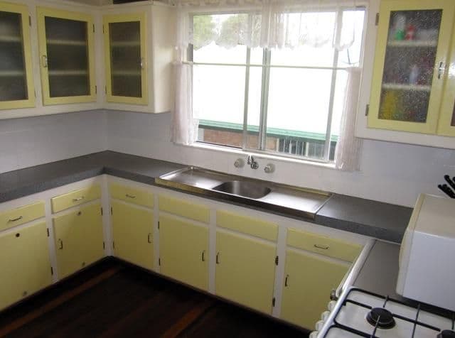 201 Honour Avenue, CHELMER QLD 4068, Chelmer - Thumbnail 4