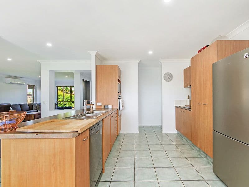 7 Mackellar Rise, Maudsland QLD 4210, Maudsland - Thumbnail 8