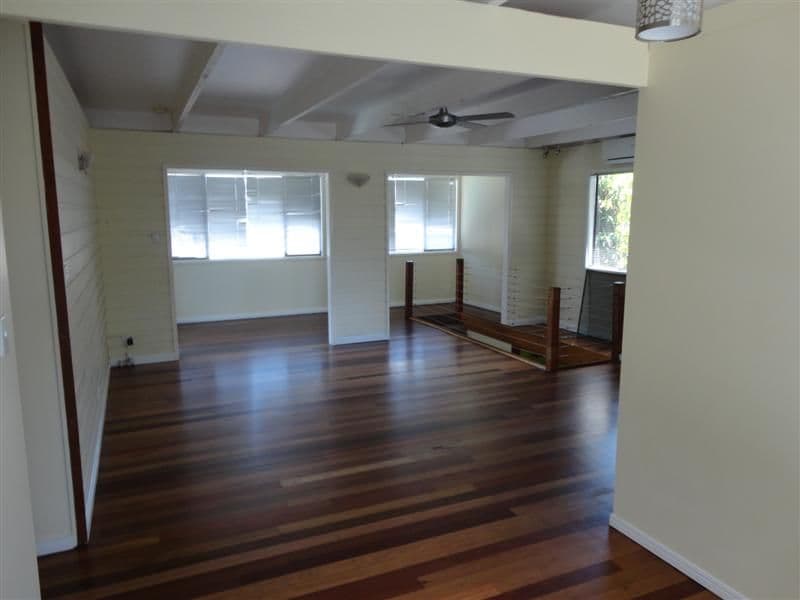 464 Boat Harbour Drive, TORQUAY QLD 4655, Torquay - Thumbnail 8