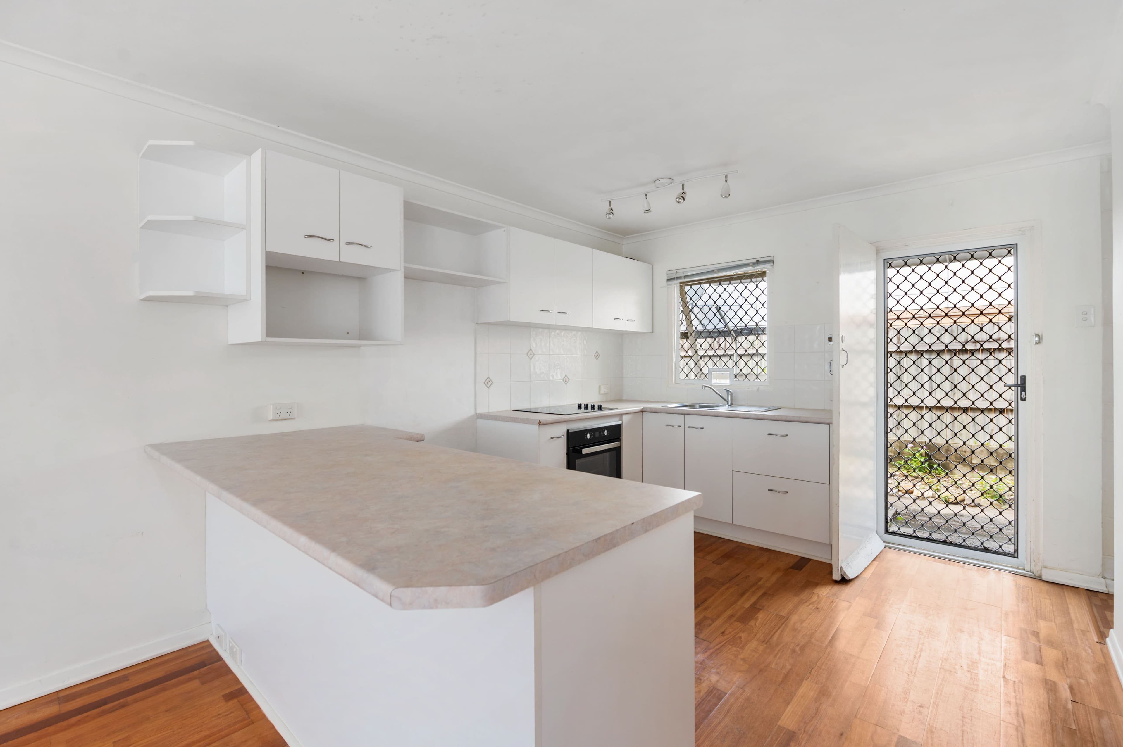 2539-2541 Gold Coast Highway, Mermaid Beach QLD 4218, Mermaid Beach - Thumbnail 4