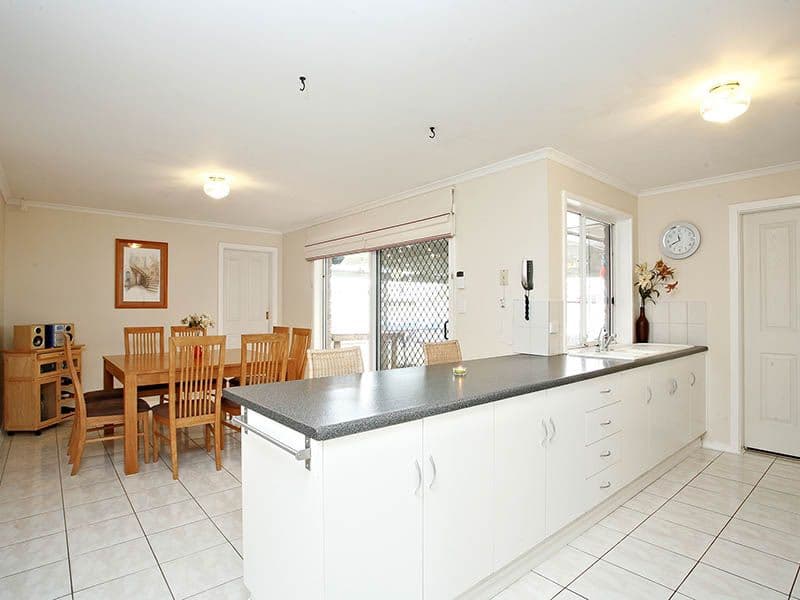 30 Endeavour Drive, SEAFORD RISE SA 5169, Seaford Rise - Thumbnail 5