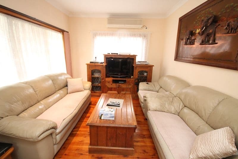 40 Byrd Street, CANLEY HEIGHTS NSW 2166, Canley Heights - Thumbnail 2