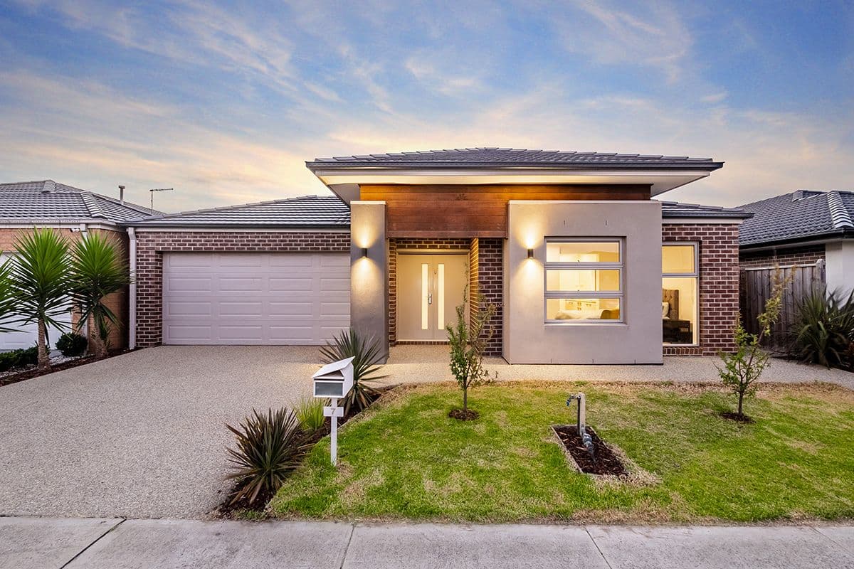 7 Satinwood Way, Lyndhurst VIC 3975, Lyndhurst - Image 1