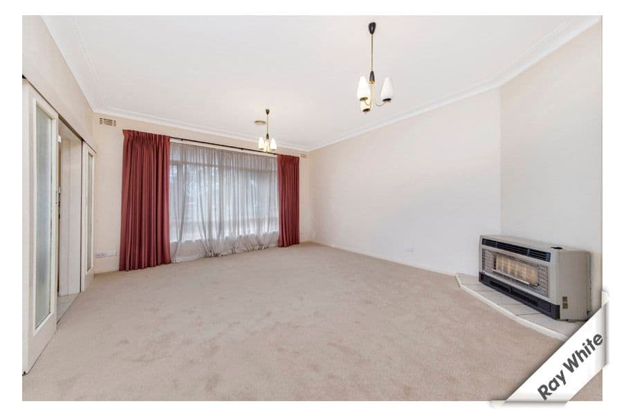 6 Glebe Avenue, Queanbeyan - Thumbnail 4