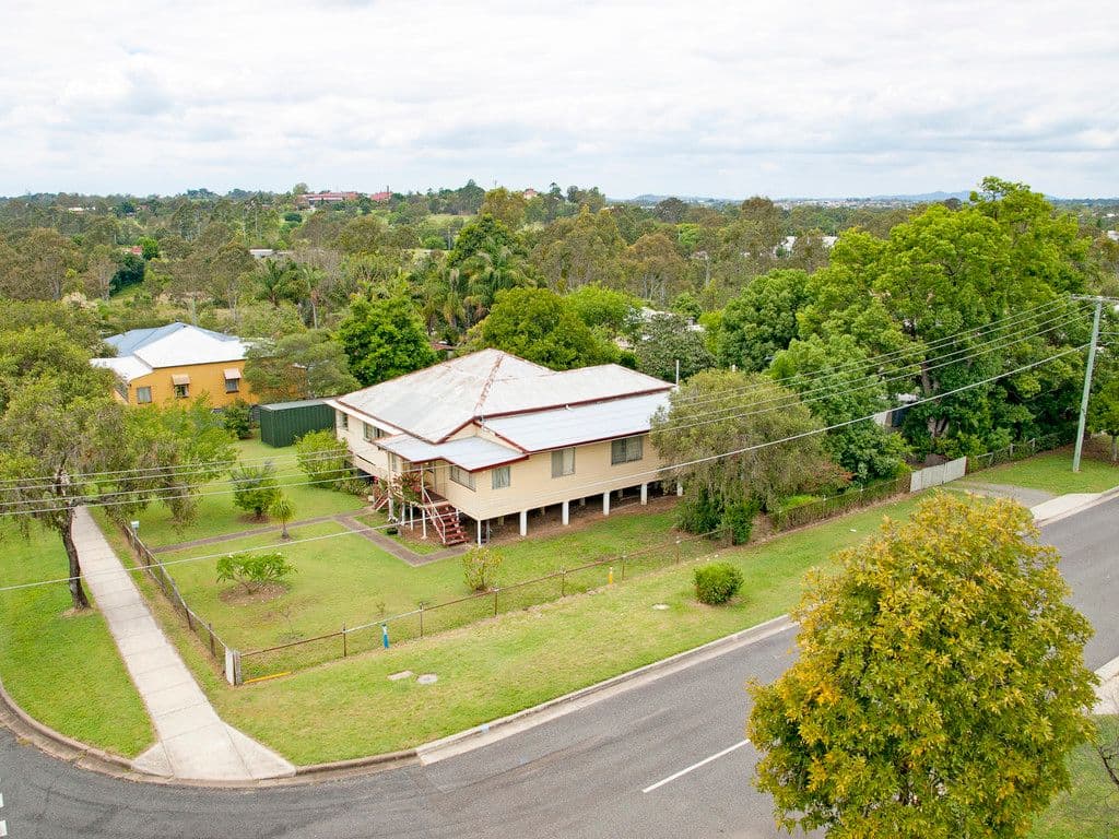 10 Woodford Street, One Mile QLD 4305, One Mile - Thumbnail 3