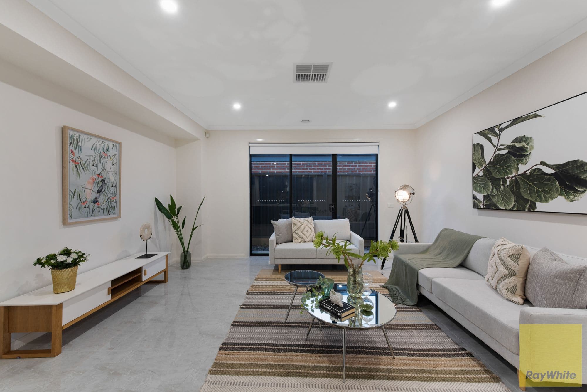 29 Ravenshaw Chase, Tarneit VIC 3029, Tarneit - Thumbnail 3