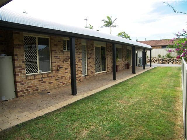30 Whitehead Drive, BURLEIGH WATERS QLD 4220, Burleigh Waters - Thumbnail 4