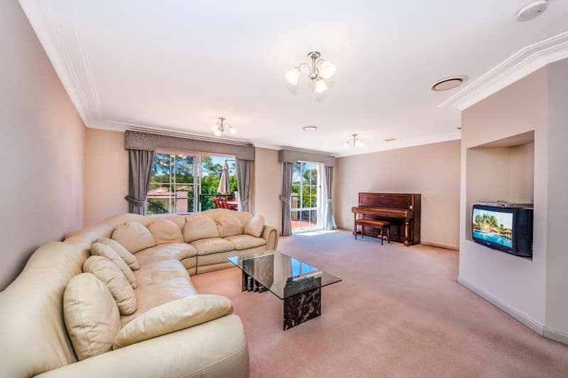 13 Mortimer Lewis Drive, HUNTLEYS COVE NSW 2111, Huntleys Cove - Thumbnail 2