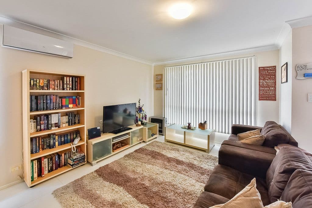 10 Brownlow Place, Ambarvale NSW 2560, Ambarvale - Thumbnail 2