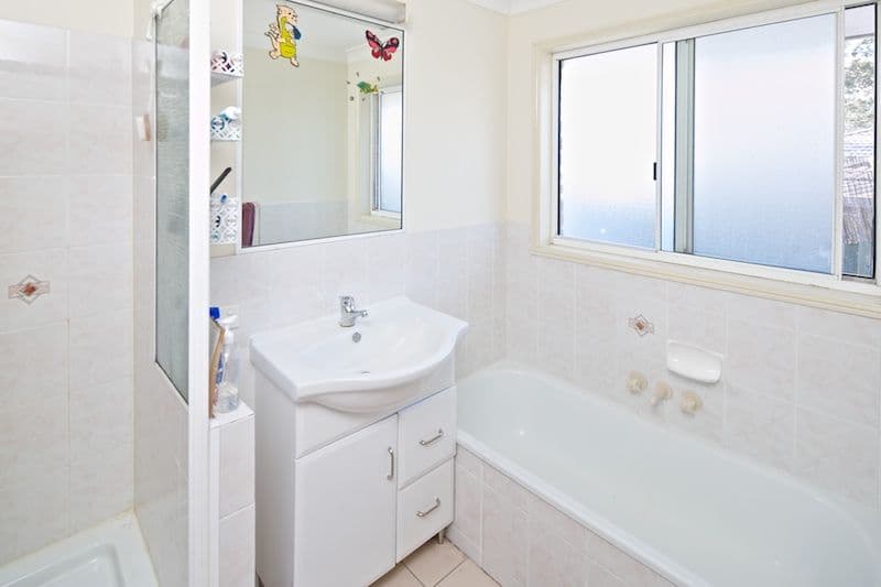 9 Glencarron Court, CAPALABA QLD 4157, Capalaba - Thumbnail 5