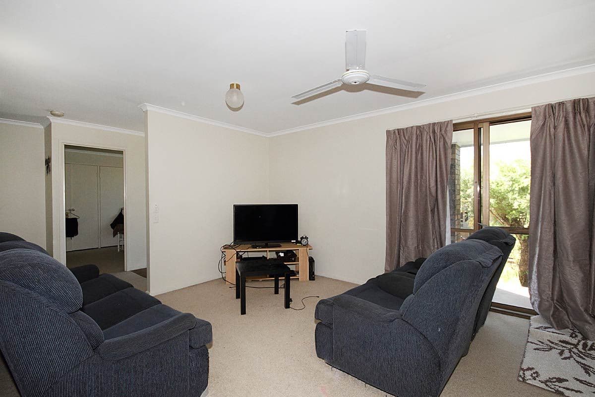 18 Gonzales Street, MACGREGOR QLD 4109, Macgregor - Thumbnail 7