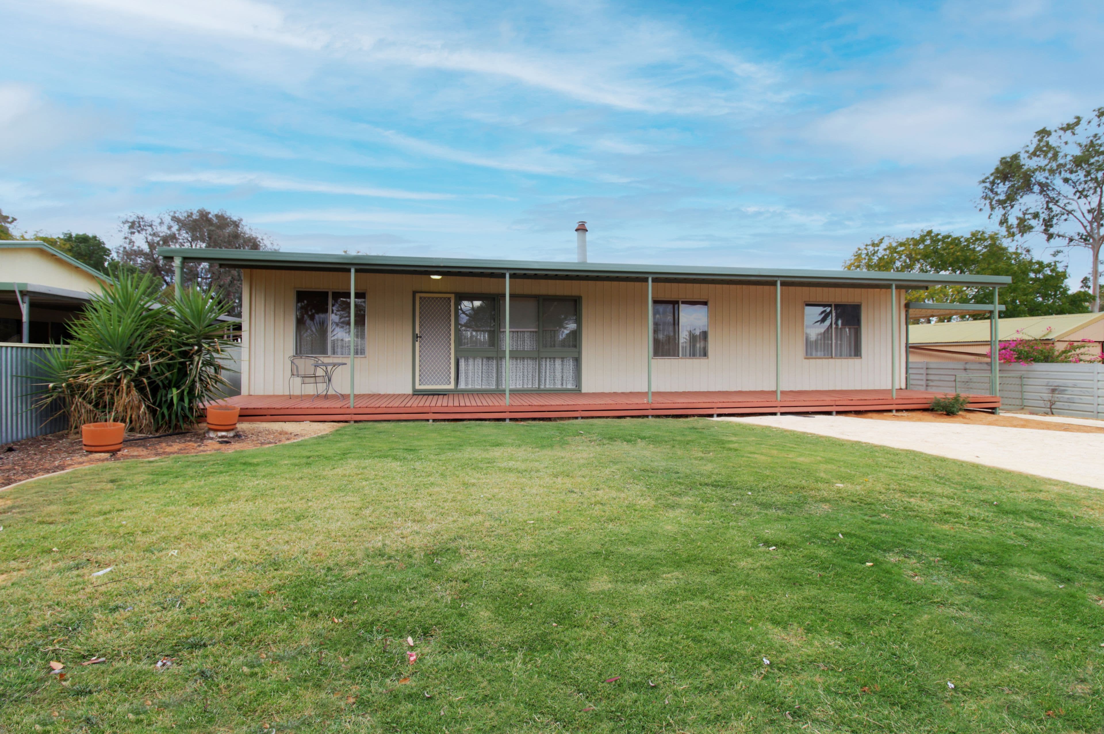 33 Colin Street, Loxton SA 5333, Loxton - Image 1