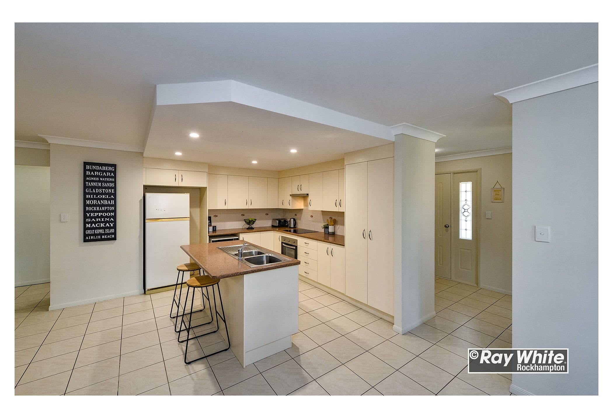 4 Brooks Court, Norman Gardens QLD 4701, Norman Gardens - Thumbnail 4