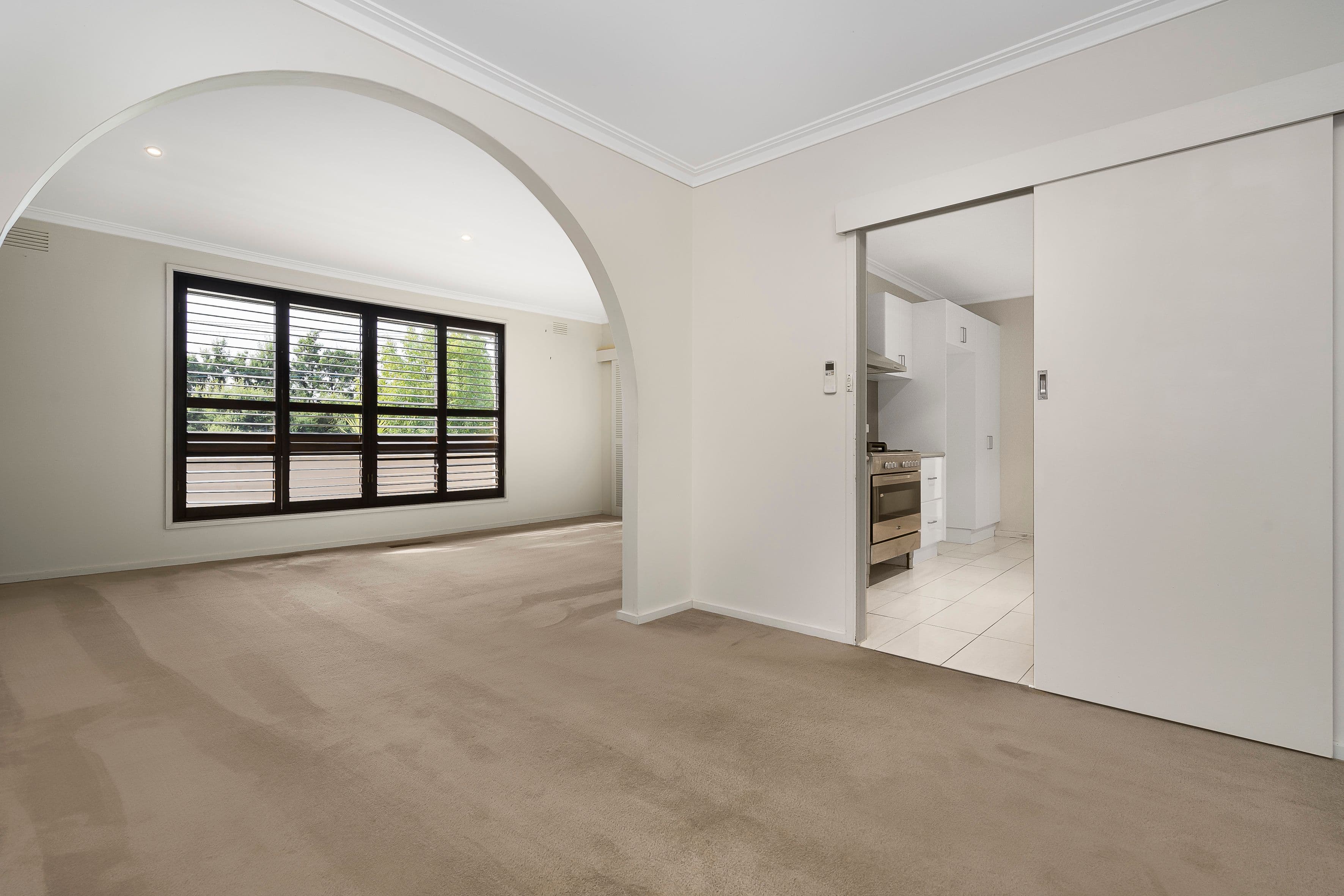 13 Rubicon Crescent, Doncaster VIC 3108, Doncaster - Thumbnail 2