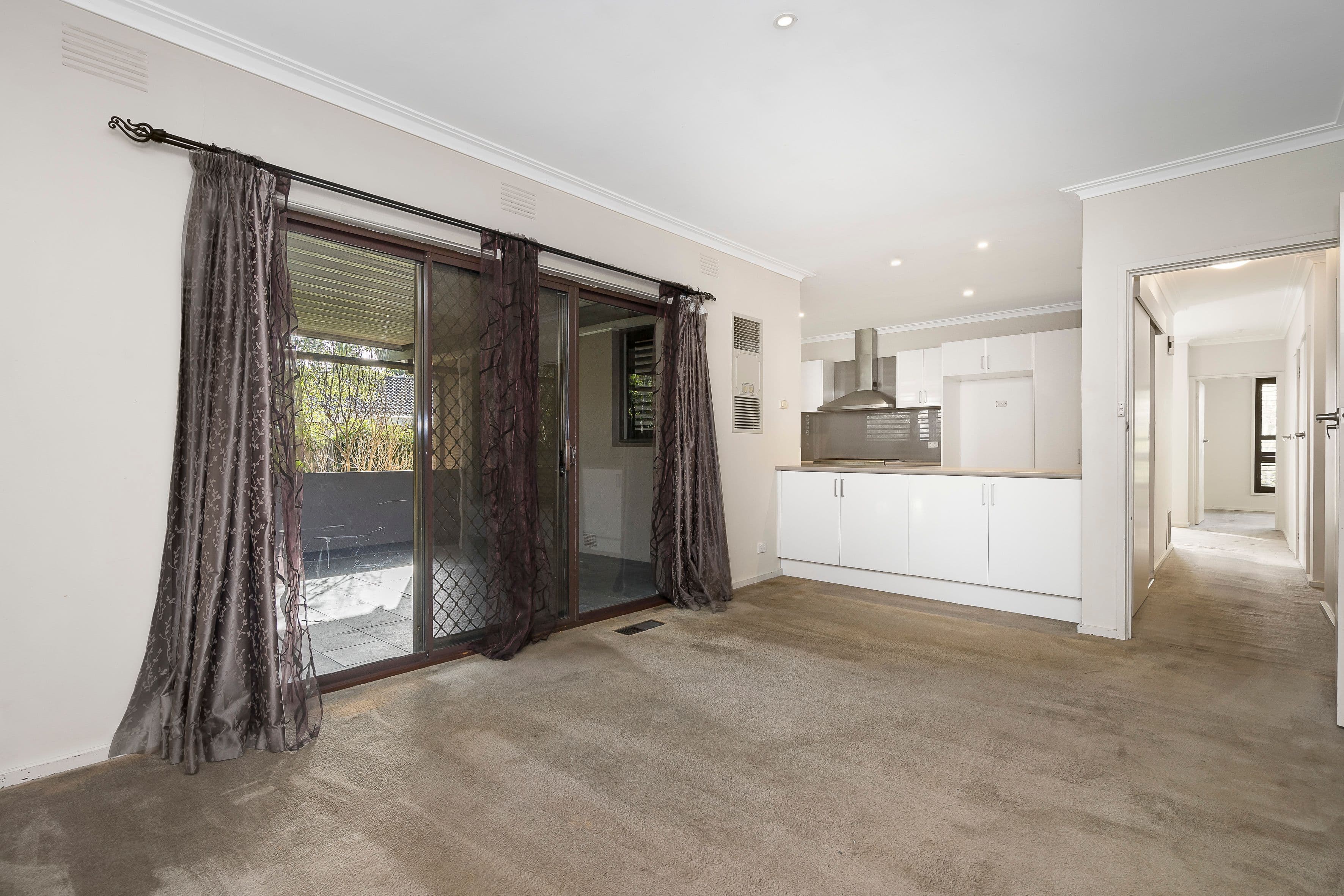 13 Rubicon Crescent, Doncaster VIC 3108, Doncaster - Thumbnail 3