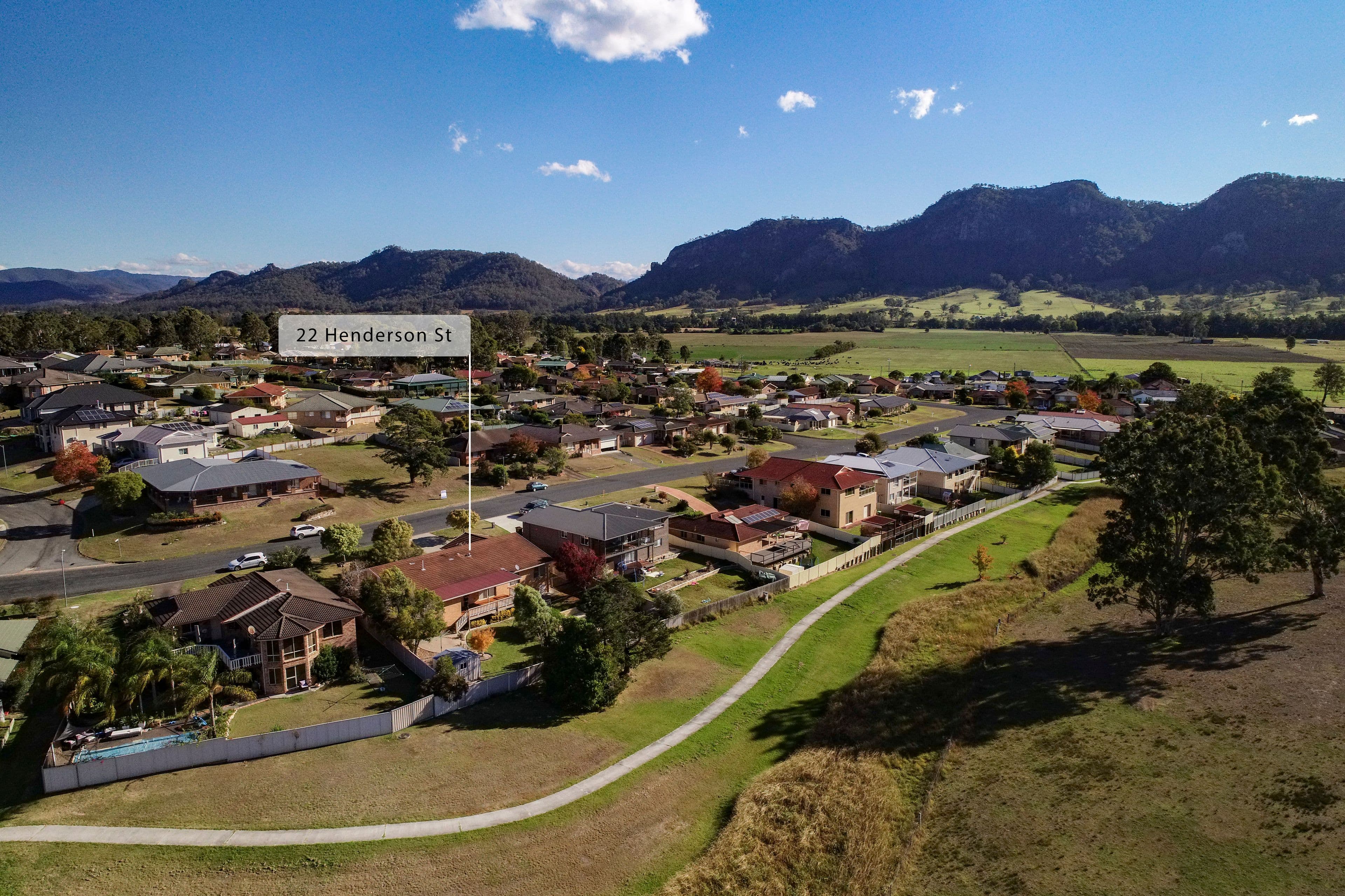 22 Henderson Street, Gloucester - Thumbnail 5