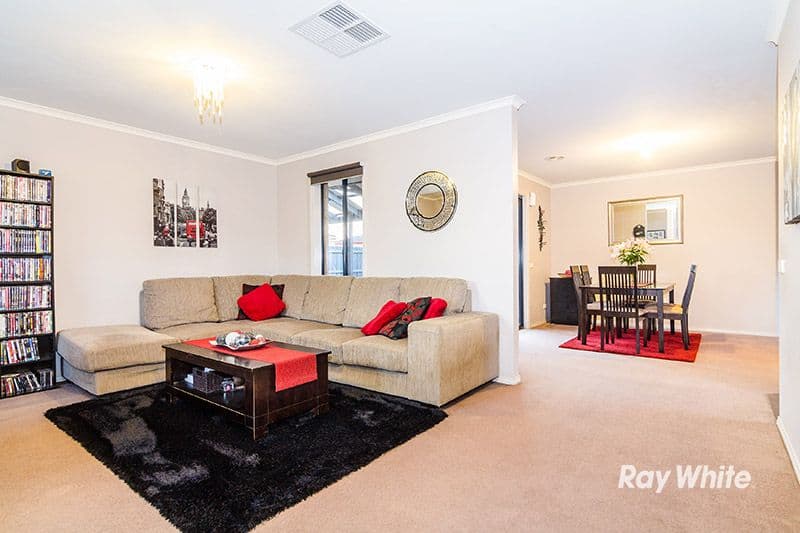 85 Fairhaven Boulevard, Cranbourne West VIC 3977, Cranbourne West - Thumbnail 4