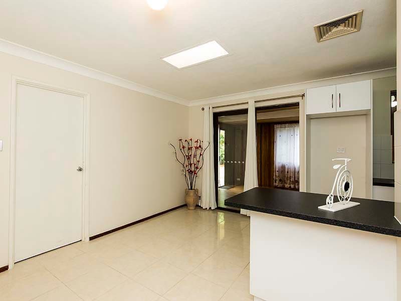 19 Chevalier Way, Thornlie WA 6108, Thornlie - Thumbnail 5