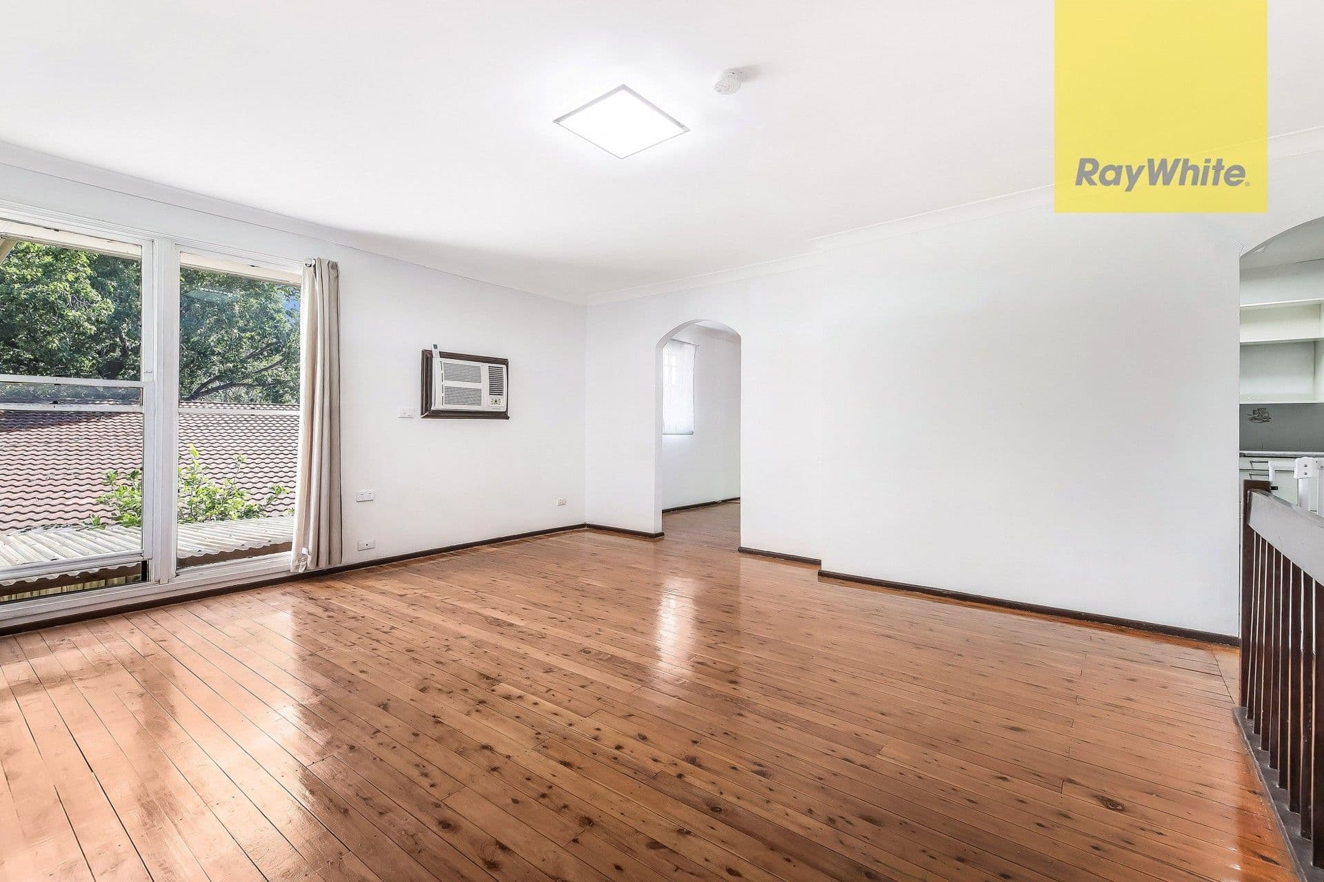 11 Carmel Place, Winston Hills - Thumbnail 2
