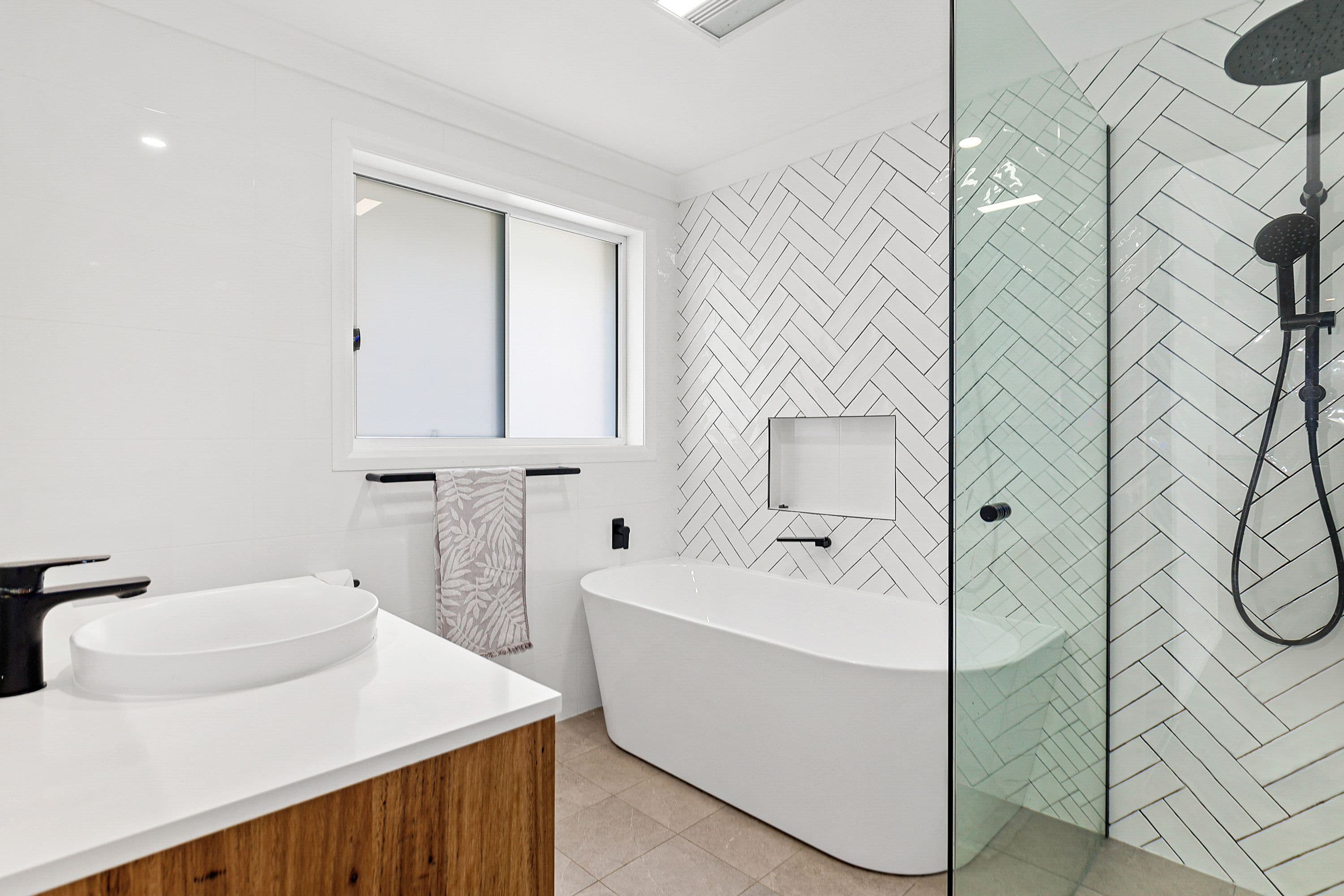 83 Barton Street, Oak Flats NSW 2529, Oak Flats - Thumbnail 7
