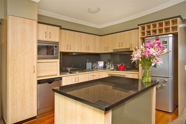 31-33 Helen Street, NEWSTEAD QLD 4006, Newstead - Thumbnail 3