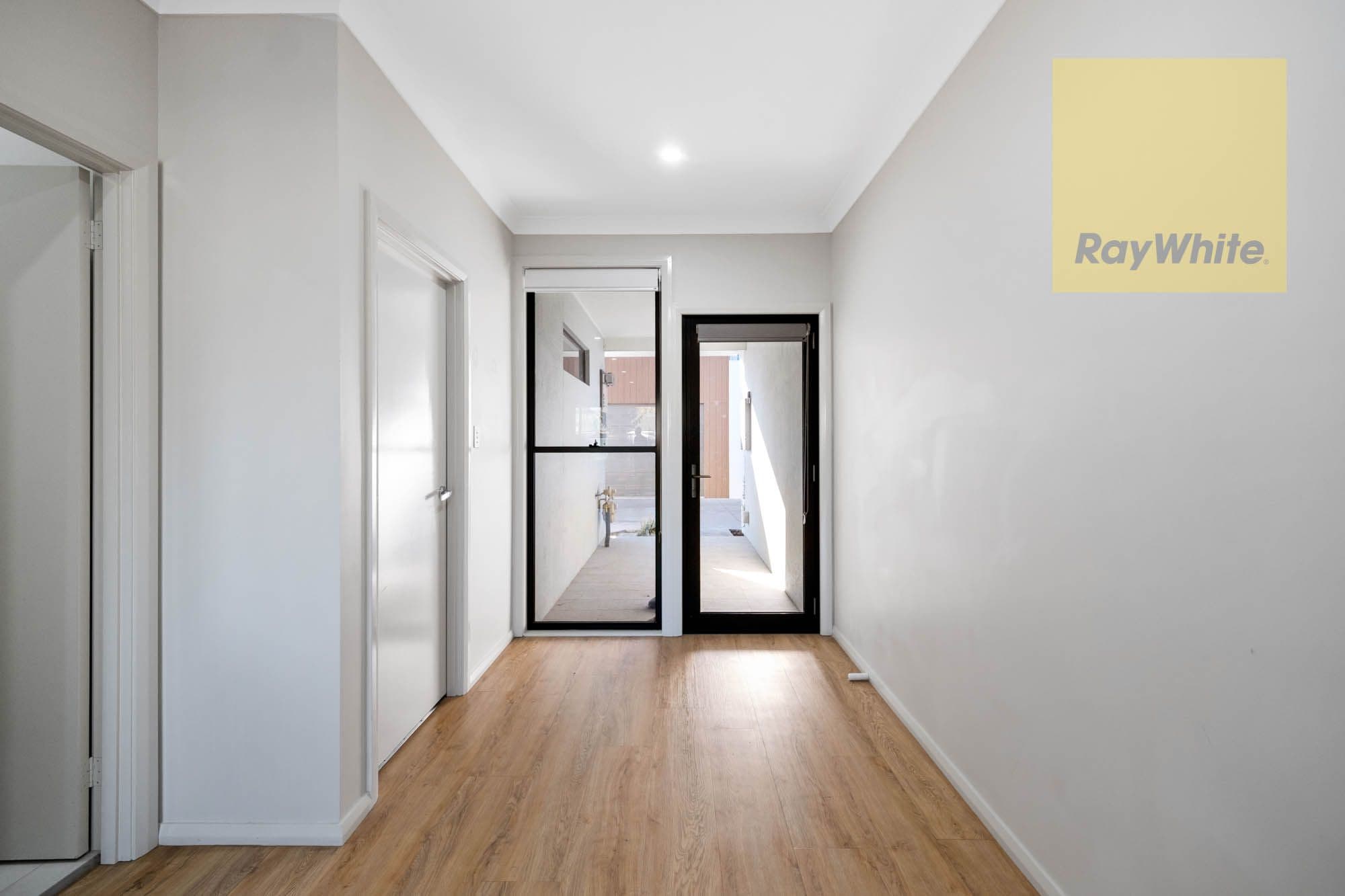 63 Mckenzie Crescent, Goulburn NSW 2580, Goulburn - Thumbnail 5