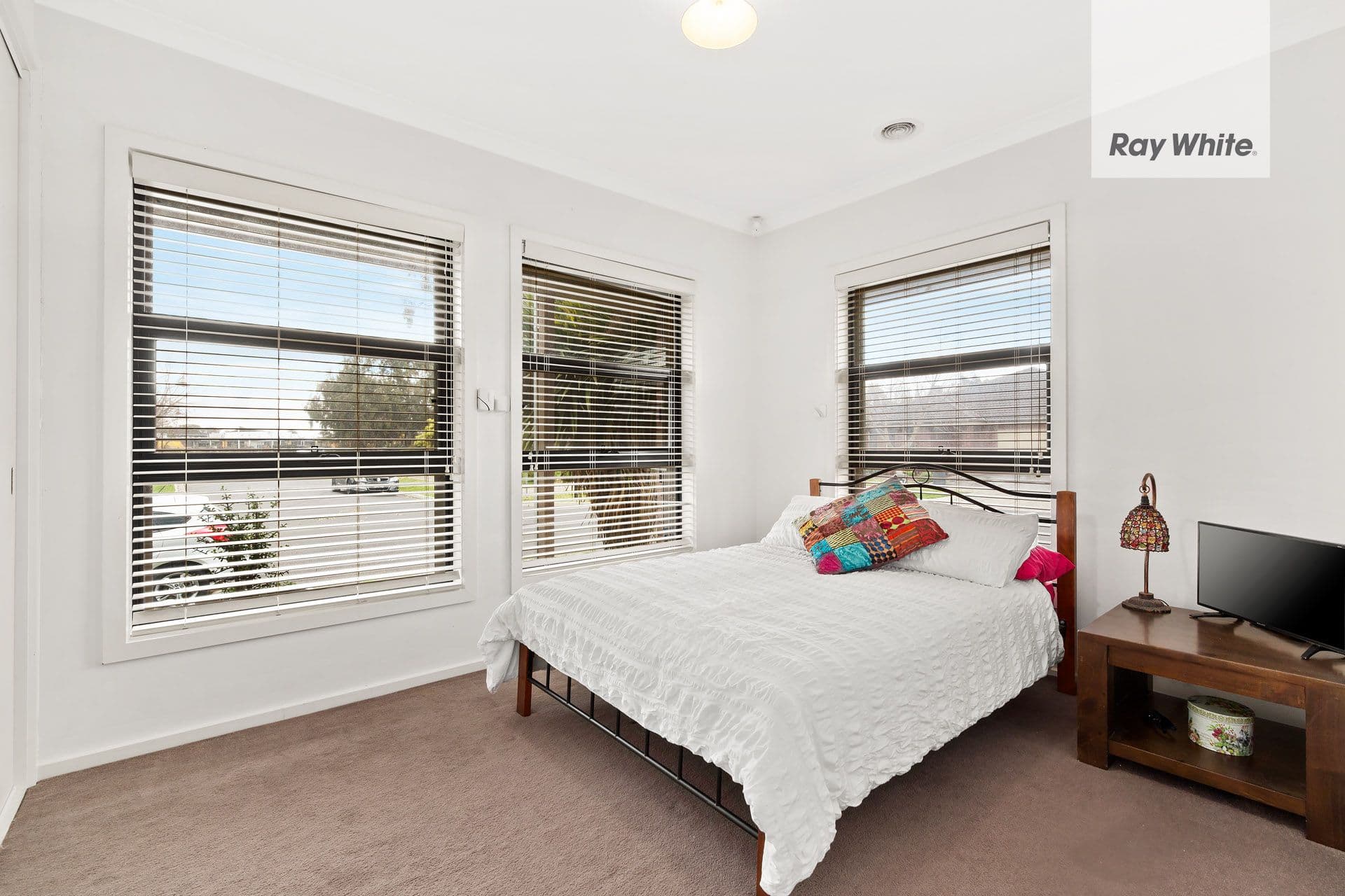 6 Villeroy Street, Mernda VIC 3754, Mernda - Thumbnail 4