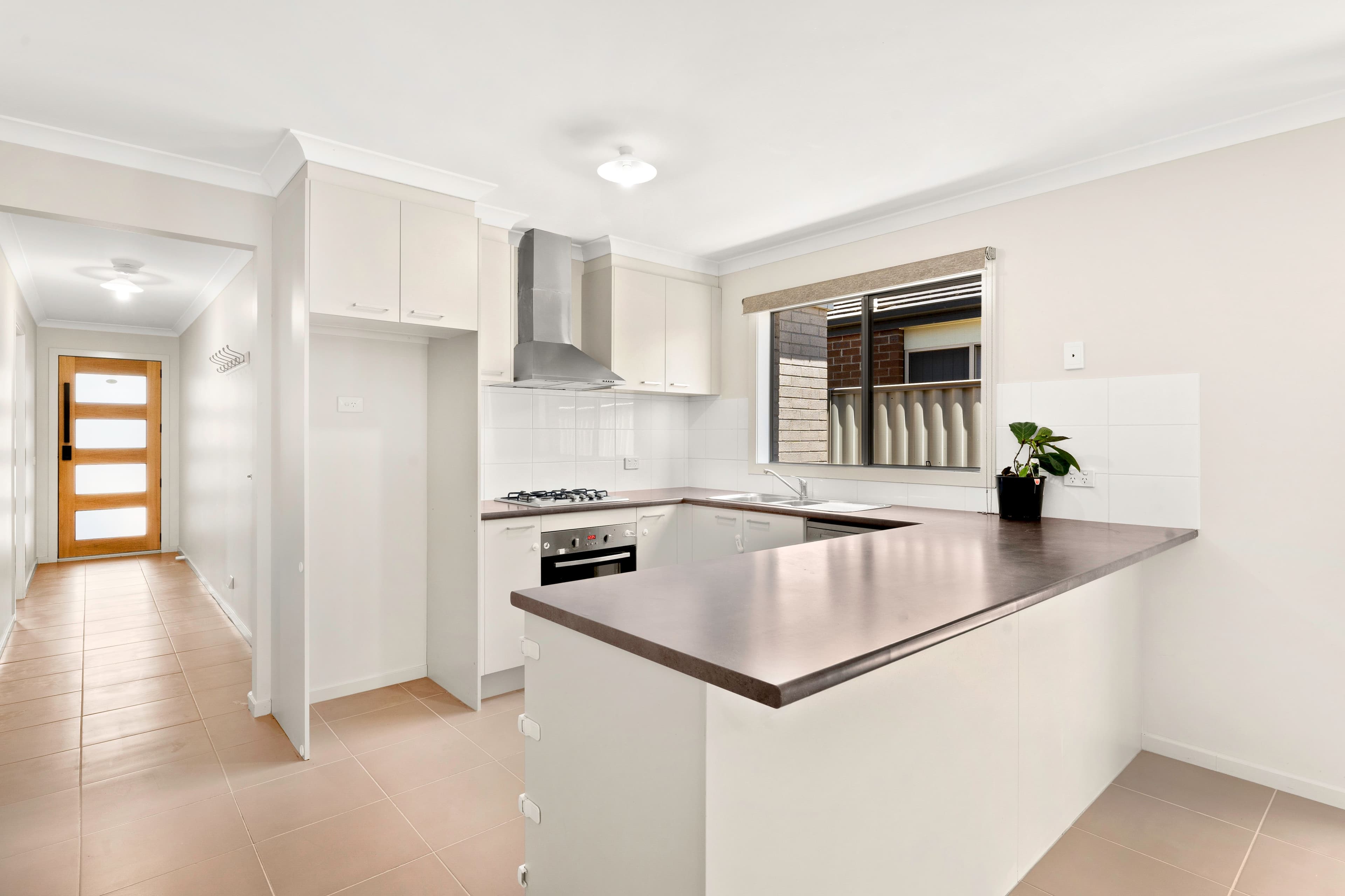 18 Victory Drive, Pakenham VIC 3810, Pakenham - Thumbnail 3