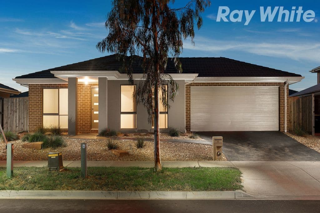 4 Tooradin Crescent, Doreen VIC 3754, Doreen - Image 1