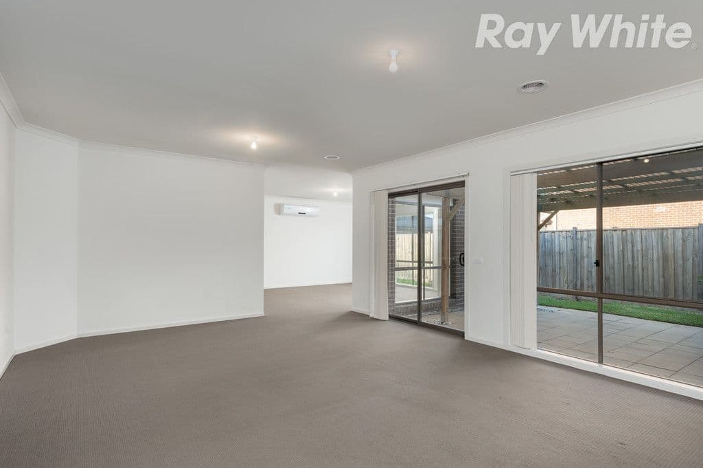 4 Tooradin Crescent, Doreen VIC 3754, Doreen - Thumbnail 5