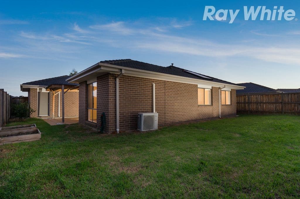 4 Tooradin Crescent, Doreen VIC 3754, Doreen - Thumbnail 8