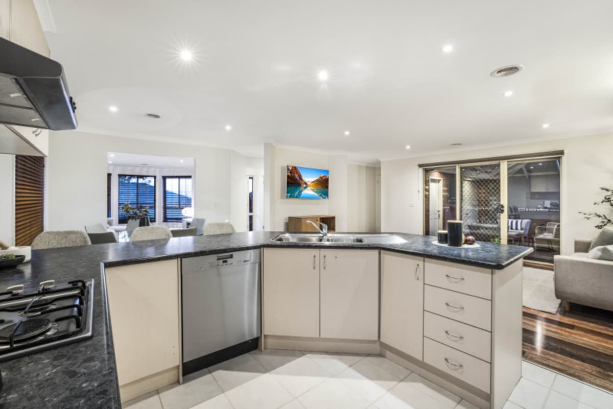 59 Flametree Circuit, Cranbourne VIC 3977, Cranbourne - Thumbnail 5