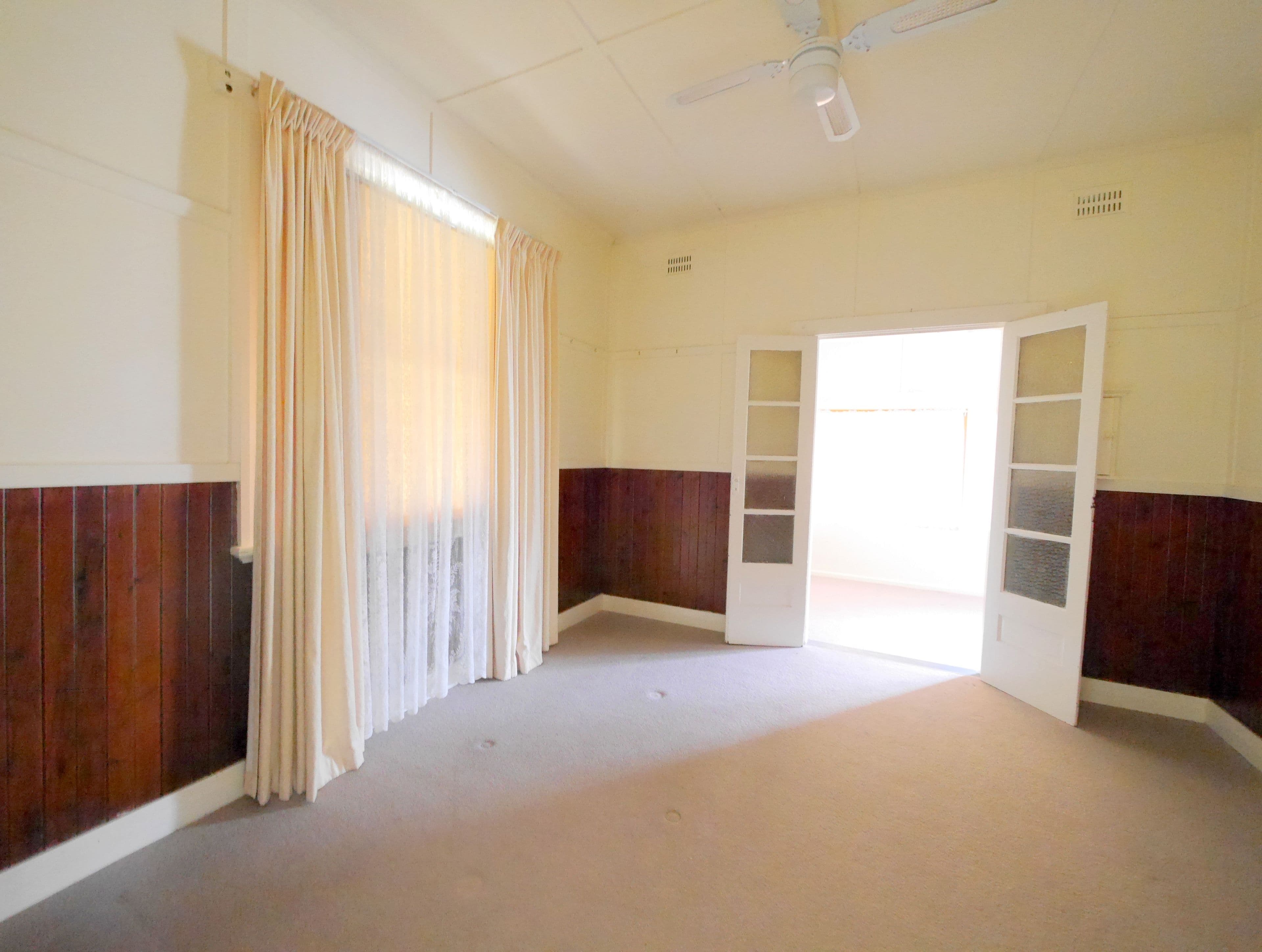 33 Liverpool Street, Cowra - Thumbnail 2