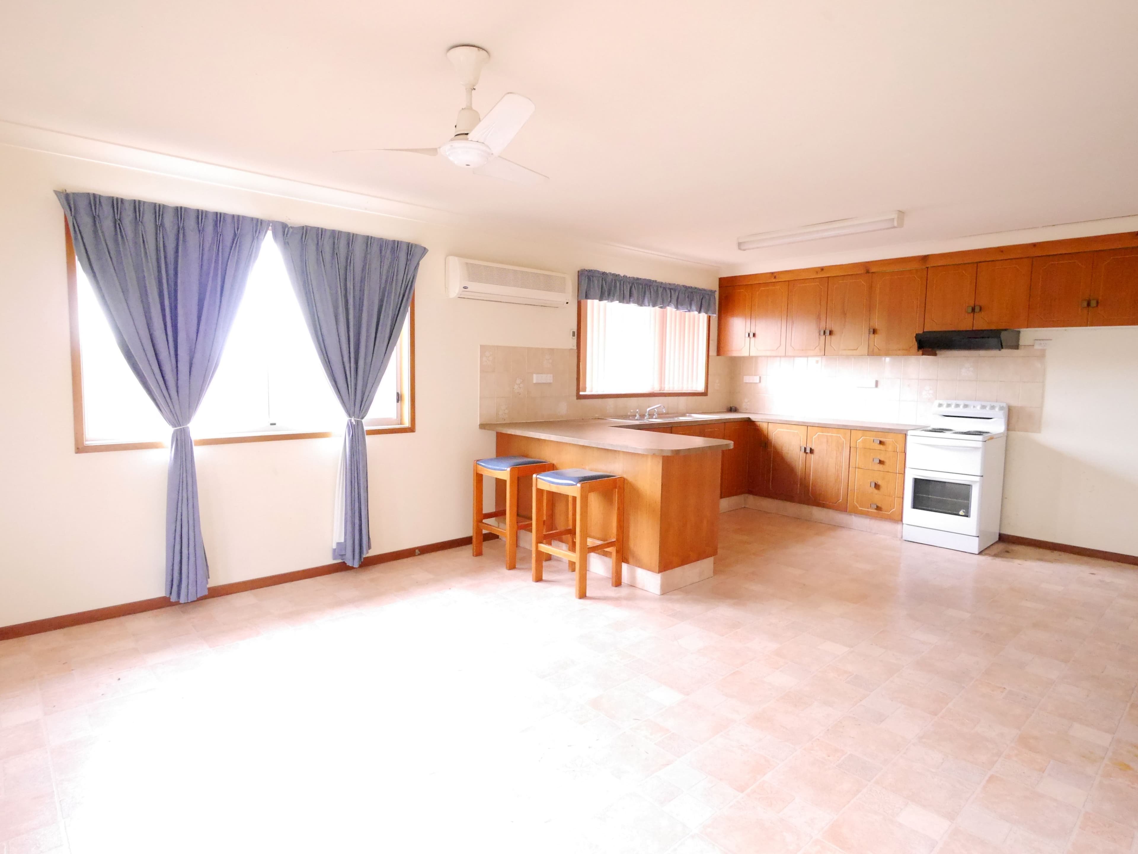 33 Liverpool Street, Cowra - Thumbnail 3