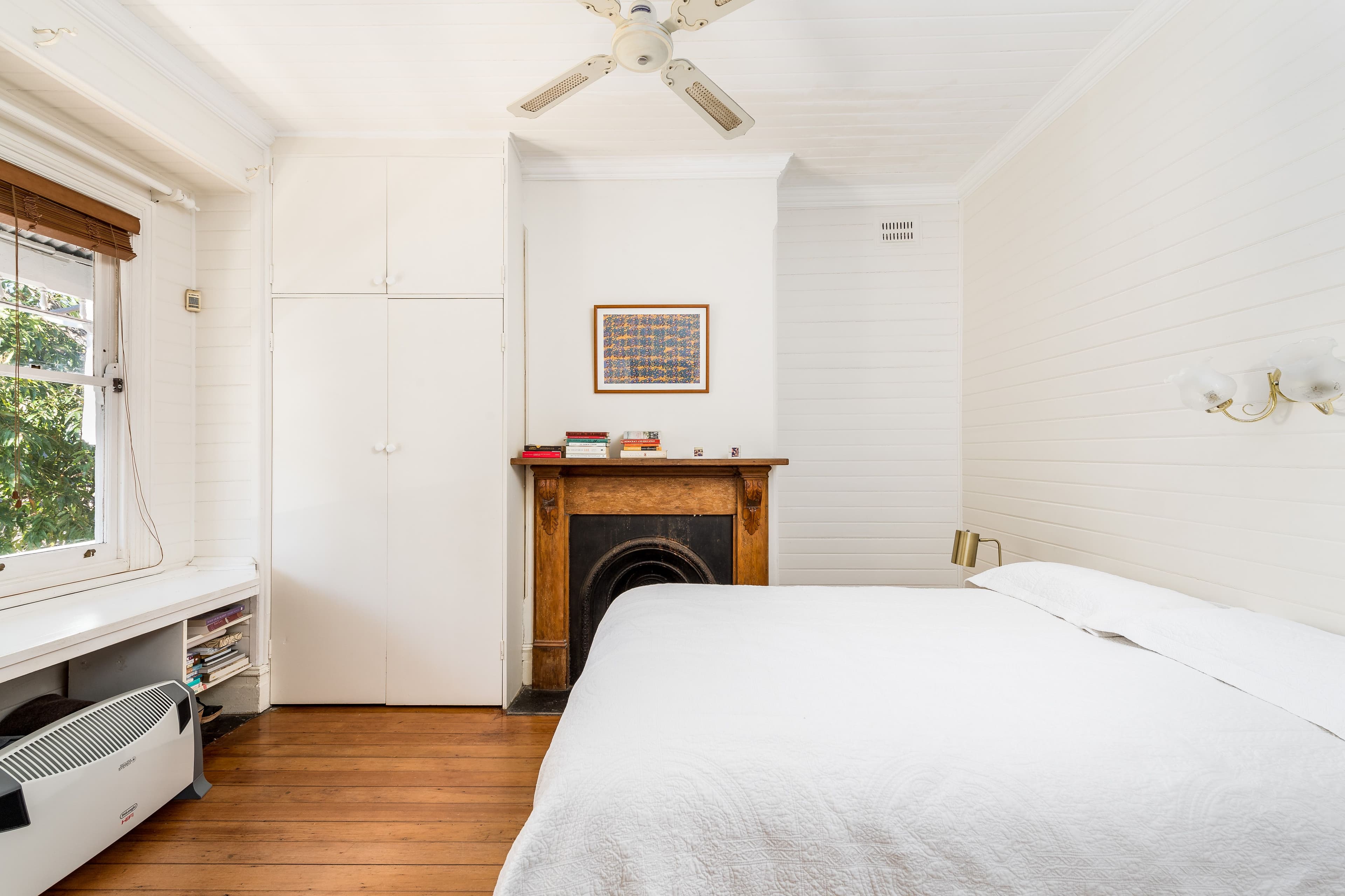 134 Moore Street, Leichhardt - Thumbnail 2